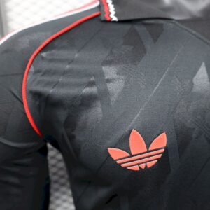 Mens Manchester United 2025/26 Special Edition  Jersey Player Version - Image 5