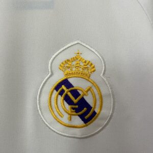 Retro Real Madrid 1984/85 Home Jersey - Image 5