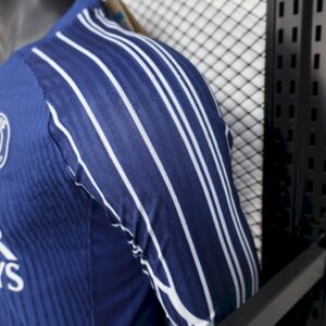 Mens Paris Saint-Germain 2025/26 Fourth Long Sleeves Jersey Player Version - Image 5