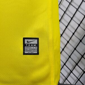 Retro Barcelona 2008/09 Away Jersey - Image 5