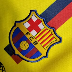 Retro Barcelona 2008/09 Away Jersey - Image 9