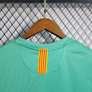 Retro Barcelona 2010/11 Away Jersey - Image 8