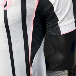 Mens Juventus 2025/26 Home Leaked version Jersey Player Version - Image 3