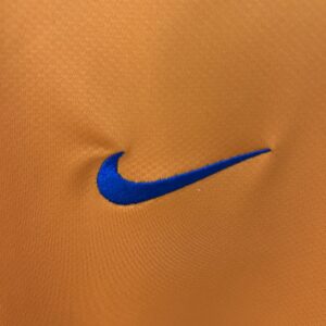 Retro Barcelona 2006/07 Away Jersey - Image 5