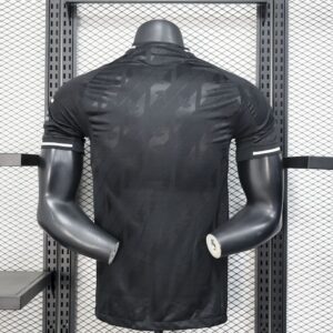 Mens Manchester United 2025/26 Black Special Edition Shirt Player Edition - Image 2