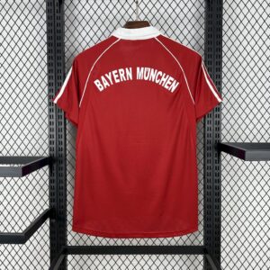 Retro Bayern Munich 2005/06 Home Jersey - Image 2