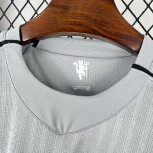 Retro Manchester United 2007/08 Goalkeeper Jersey - Image 6