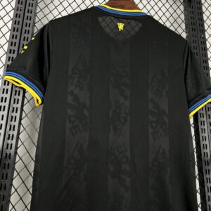 Mens Manchester United 2025/26 Third Jersey - Image 3