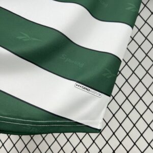 Retro Sporting CP 2000/01 Home Jersey - Image 4