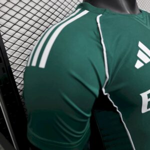Mens Real Madrid  2025/26 Green special edition Jersey Player Version - Image 5