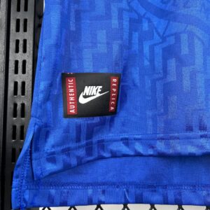 Retro Italy 1995 Home Jersey - Image 5