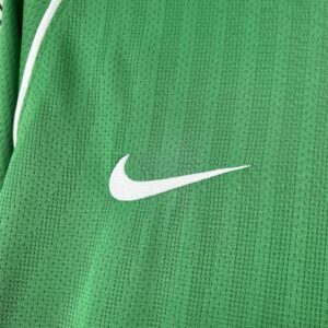 Retro Manchester United 2007/08 Goalkeeper Jersey - Image 8