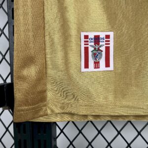 Retro Benfica 1998/99 Away Jersey - Image 4