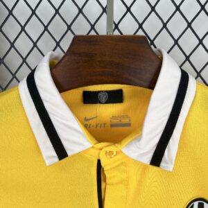 Retro Juventus 2013/14 Third Jersey - Image 9