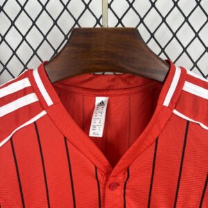 Mens Manchester United 2025/26 US Pack Jersey - Image 8