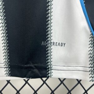 Mens Newcastle United 2025/26 Home Jersey - Image 4