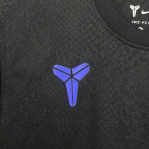 Mens Barcelona 2025/26  x Kobe Bryant Pre-Match Away Jersey - Image 7