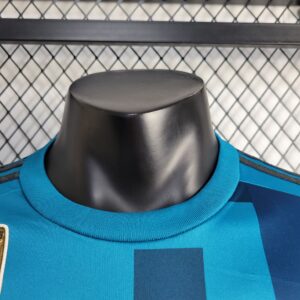 Retro Real Madrid 2017/18 Third Long Sleeves Jersey - Image 8