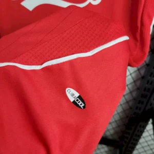 Retro Liverpool 2006/07 Home Jersey - Image 9
