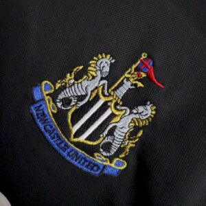 Retro Newcastle United 2001/02 Away Jersey - Image 7