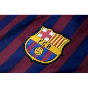 Retro Barcelona 2018/19 Home Jersey - Image 3