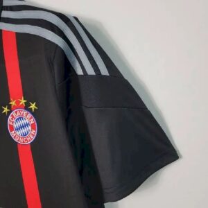 Retro Bayern Munich 2014/15 Jersey - Image 4