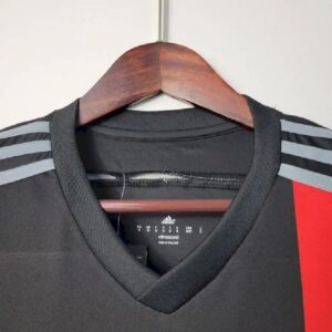 Retro Bayern Munich 2014/15 Jersey - Image 5