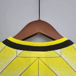 Retro Borussia Dortmund 1989 Cup Jersey - Image 6