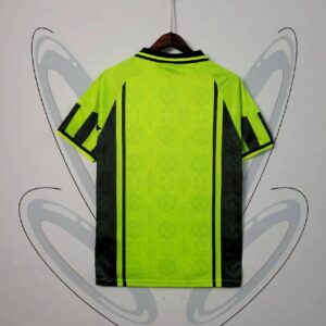 Retro Borussia Dortmund 1996 Home Jersey - Image 9