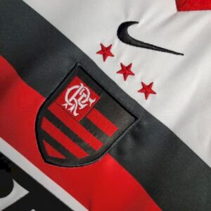 Retro Flamengo 2001/02 Away Jersey - Image 5