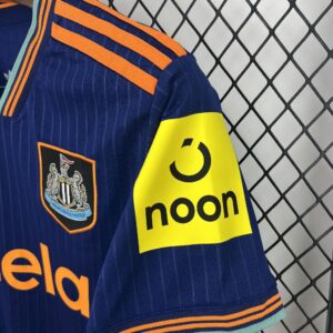 Mens Newcastle United  2025/26 Third Jersey - Image 4