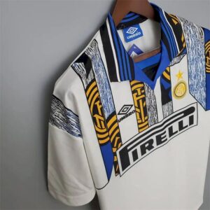 Retro Inter Milan 1995/96 Away Jersey - Image 5