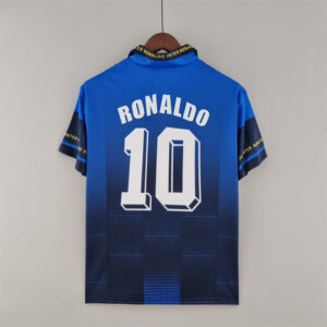Retro Inter Milan 1997/98 Ronaldo Jersey - Image 6