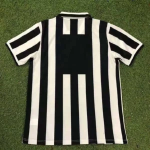 Retro Juventus 1994-95 Home Jersey - Image 2