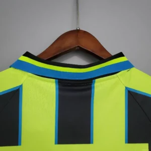 Retro Manchester City 1998-99 Away Jersey - Image 6
