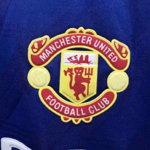 Retro Manchester United 1986/88 Third Jersey - Image 13