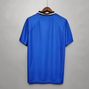Retro Manchester United 1996/97 Third Jersey - Image 4
