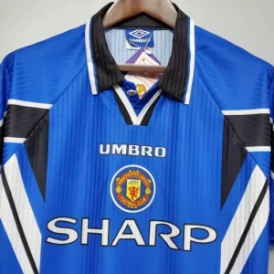 Retro Manchester United 1996/97 Third Jersey - Image 3