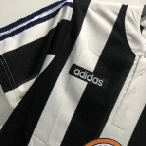 Retro Newcastle United 1995/97 Home Jersey - Image 14