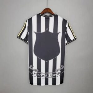 Retro Newcastle United 1997/99 Home Jersey - Image 15