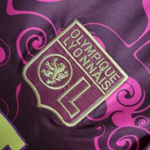 Retro Olympique Lyonnais 2010-11 Jersey - Image 5