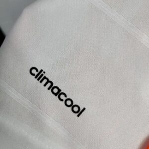 Retro Real Madrid 2013/14 Home Jersey - Image 6