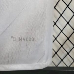 Retro Real Madrid 2017/18 Home Long Sleeve Jersey - Image 8