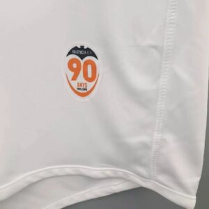 Retro Valencia CF 2009/10 90th Anniversary Home Jersey - Image 4