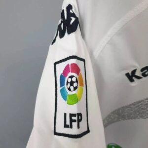 Retro Valencia CF 2009/10 90th Anniversary Home Jersey - Image 6
