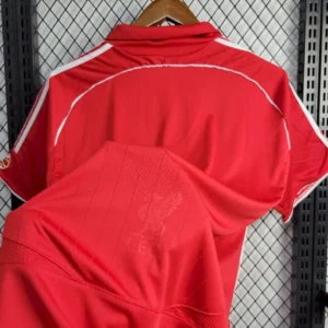 Retro Liverpool 2006/07 Home Jersey - Image 6