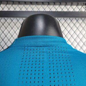 Retro Real Madrid 2017/18 Third Long Sleeves Jersey - Image 5