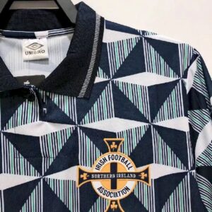 Retro Northern Ireland 1990/1992 Home Jersey - Image 3