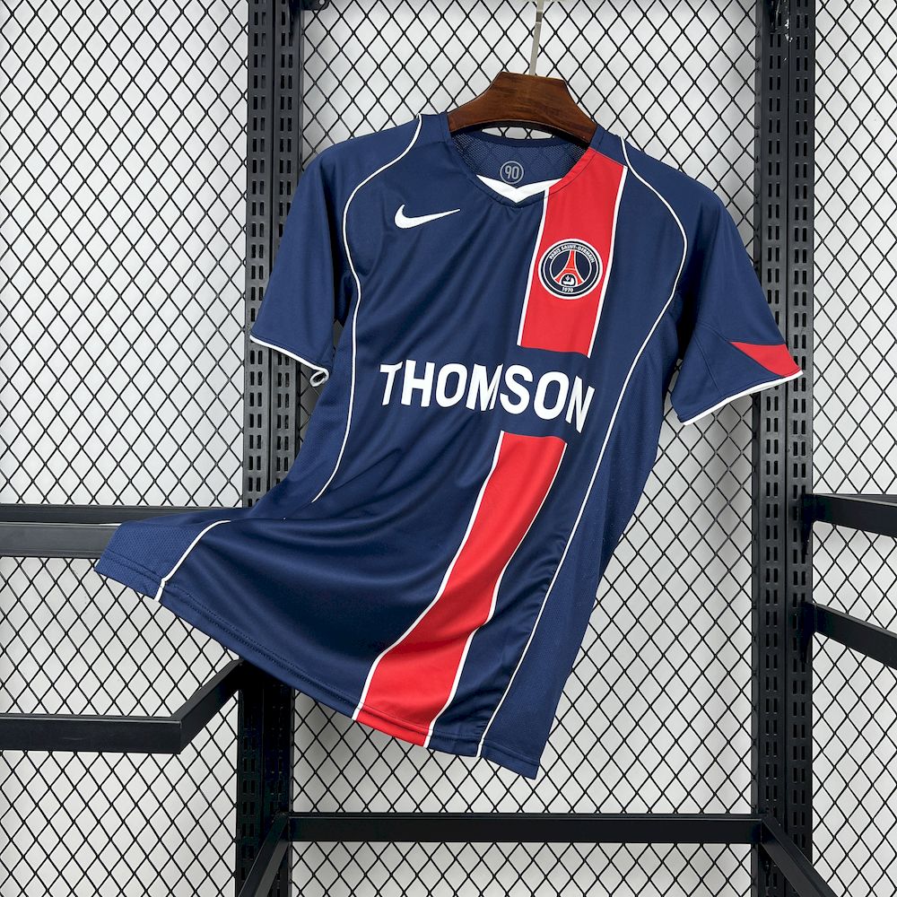 Retro Paris Saint-Germain 2004/05 Home Jersey